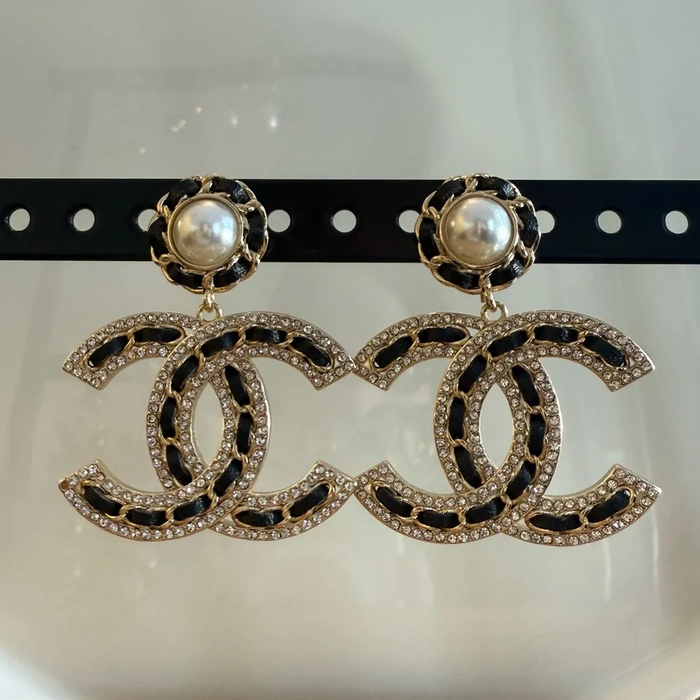 Chanel CC Logos Round Leather Dangle Pearl Earrings Gold Tone Authentic with Box